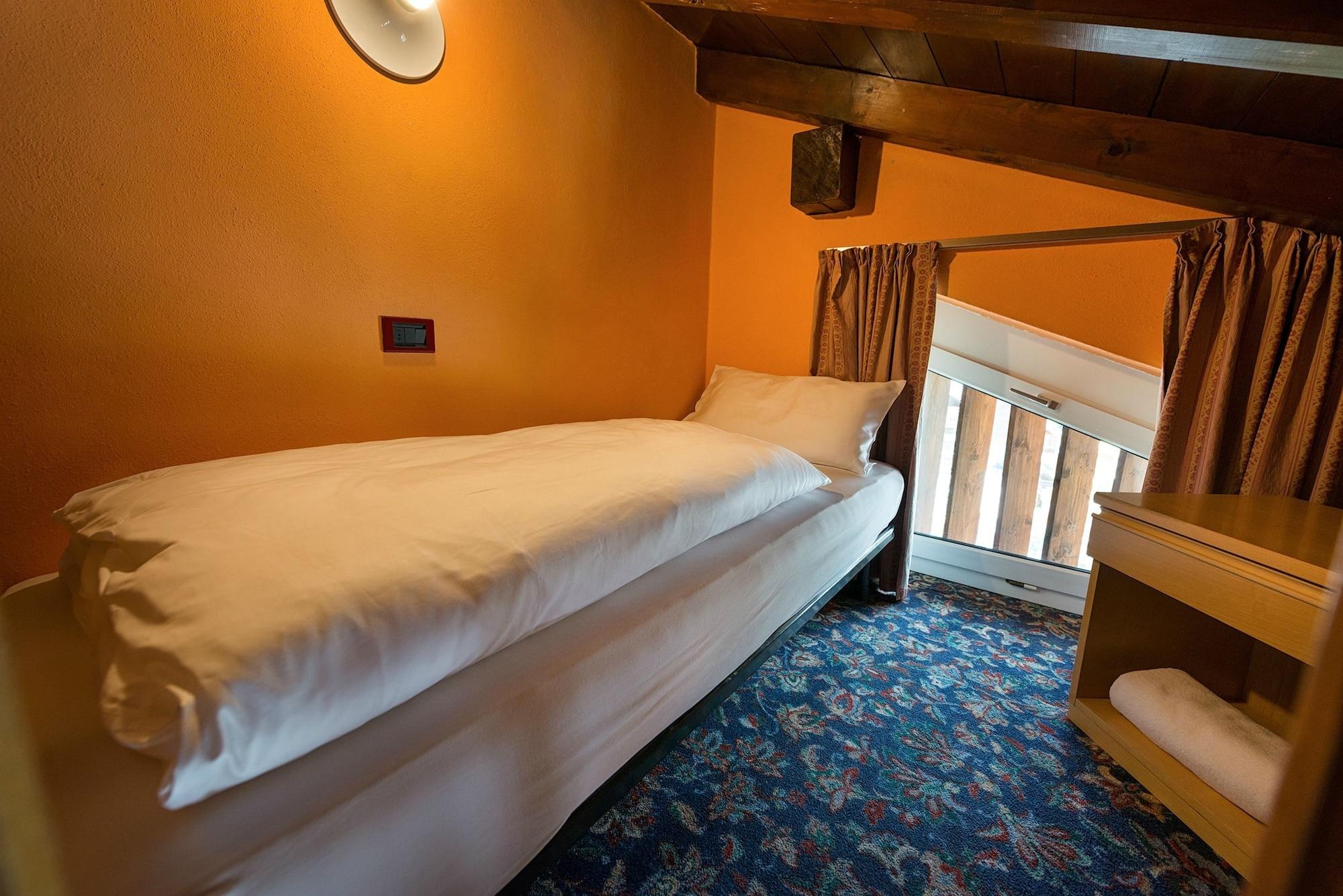 Hotel Astra Livigno Exterior photo