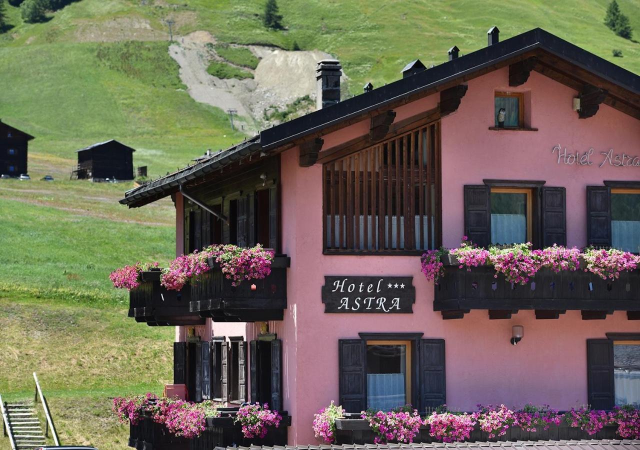 Hotel Astra Livigno Exterior photo